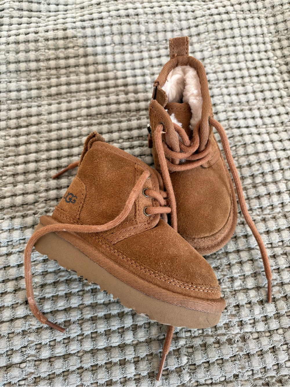 Toddler Ugg Neumel II 6T